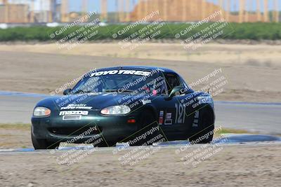 media/Apr-30-2022-CalClub SCCA (Sat) [[98b58ad398]]/Group 5/Race (Outside Grapevine)/